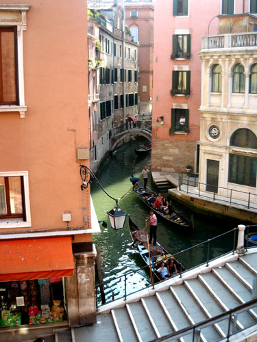 1-Venice53Windowview